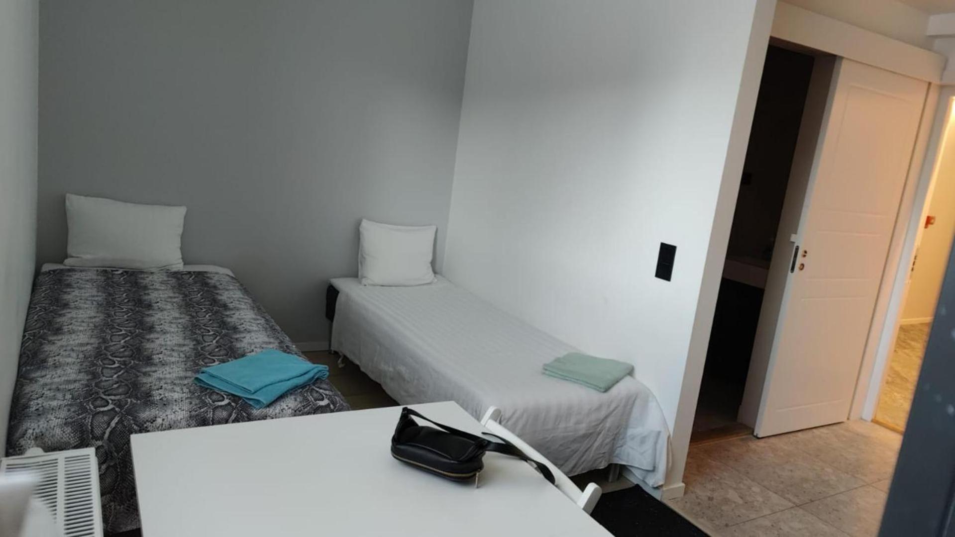 2- Bed Apartment In Sollentuna Extérieur photo