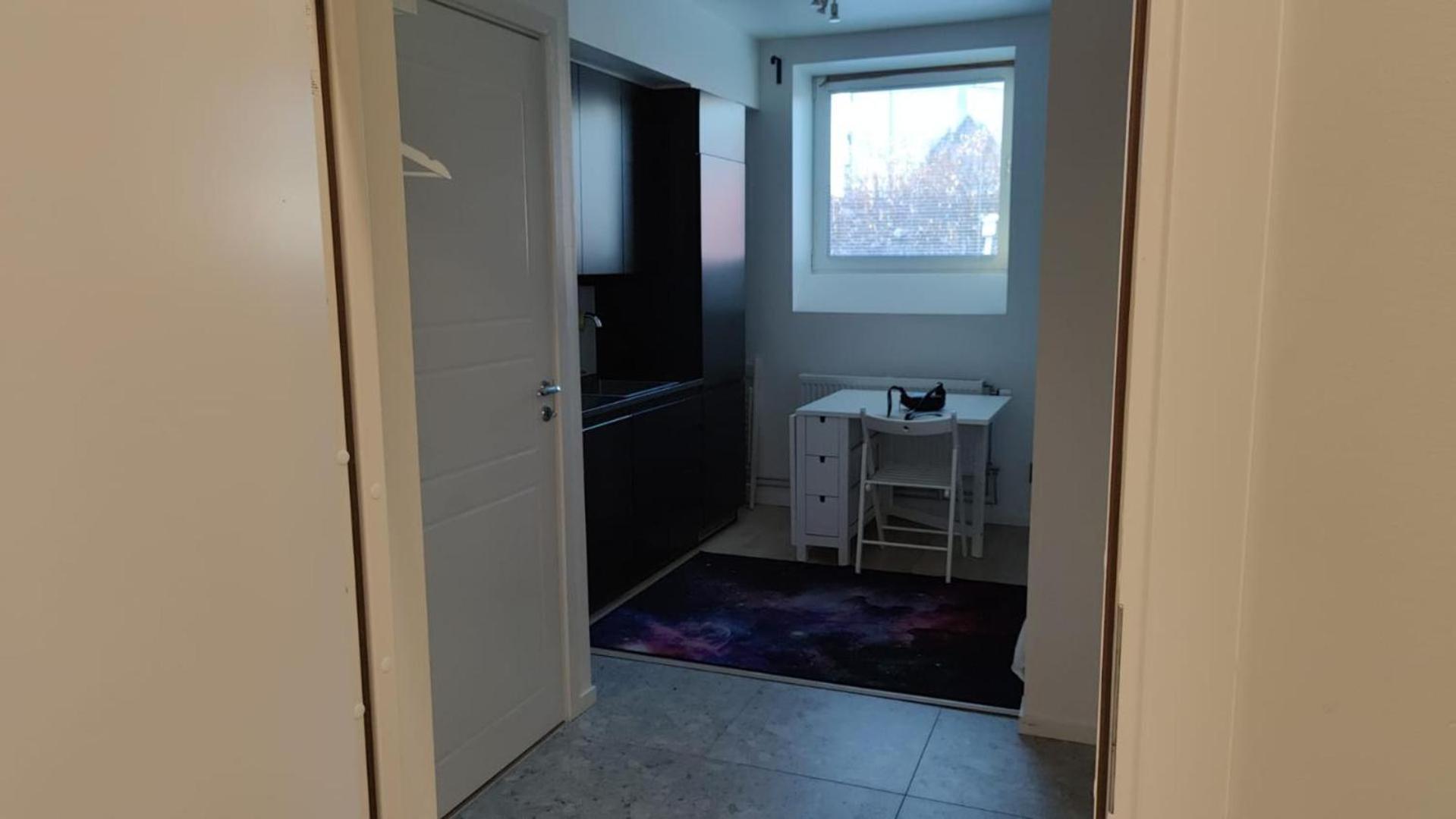 2- Bed Apartment In Sollentuna Extérieur photo